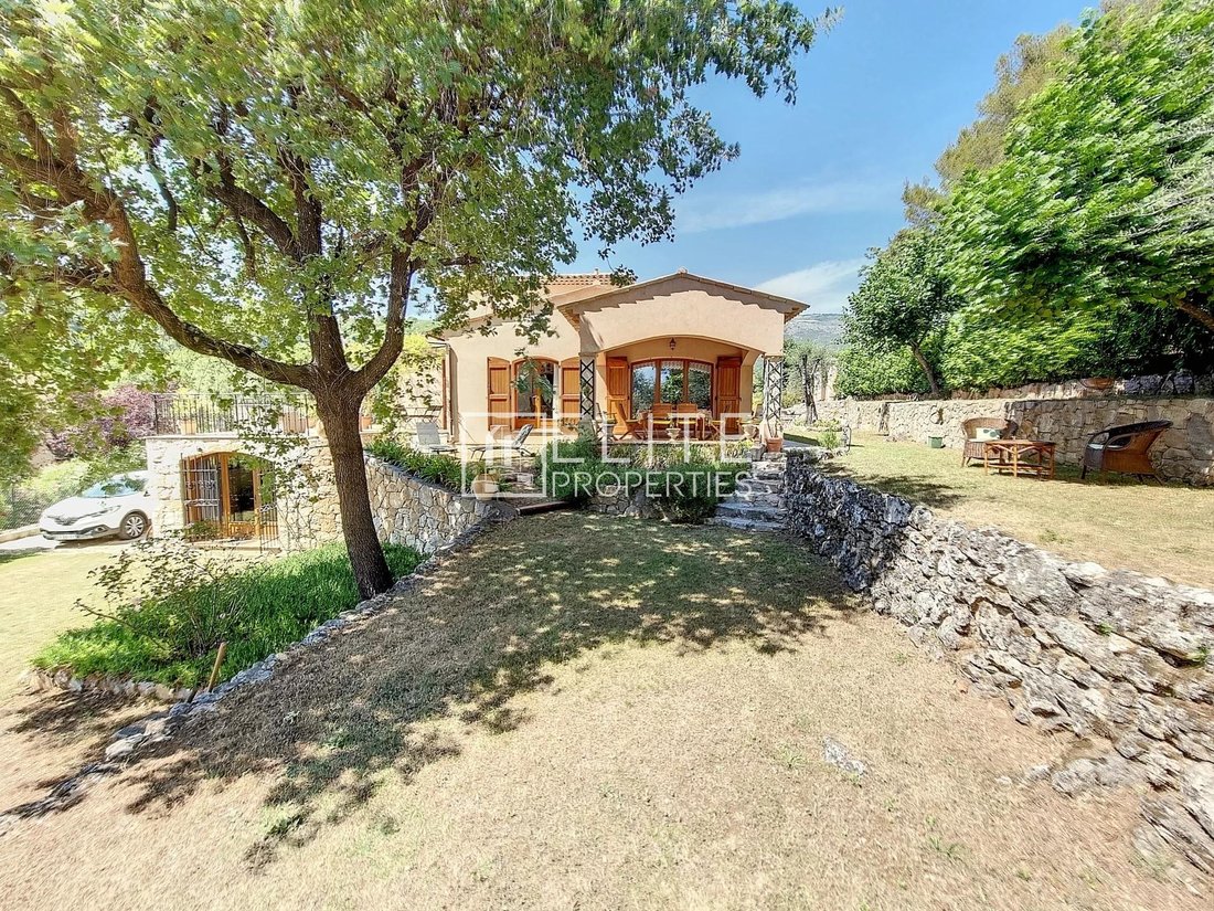 House 184m² On 1500m² Of Land In In Cabris, Provence Alpes Côte D'azur