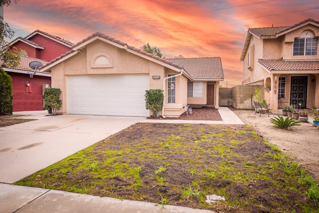 14439 Woodland Drive, Fontana, Ca 92337 In Fontana, California, United