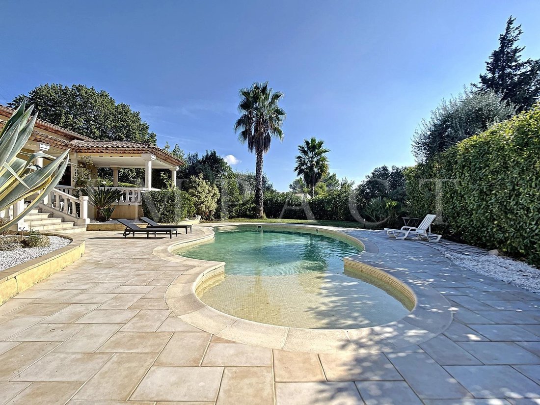 Mougins Beautiful Villa On One In Mougins, Provence Alpes Côte D'azur ...