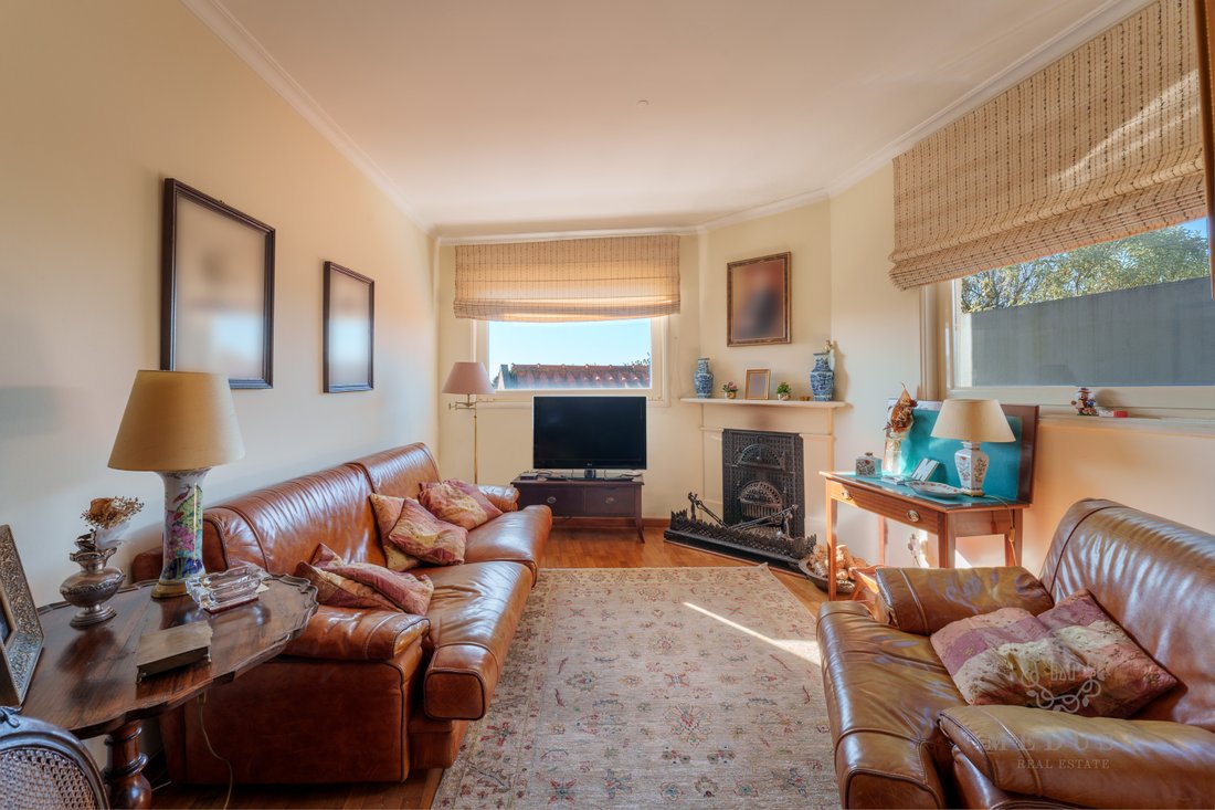 4 Bedroom House With A 40m2 Terrace Foz, In Porto, Porto District