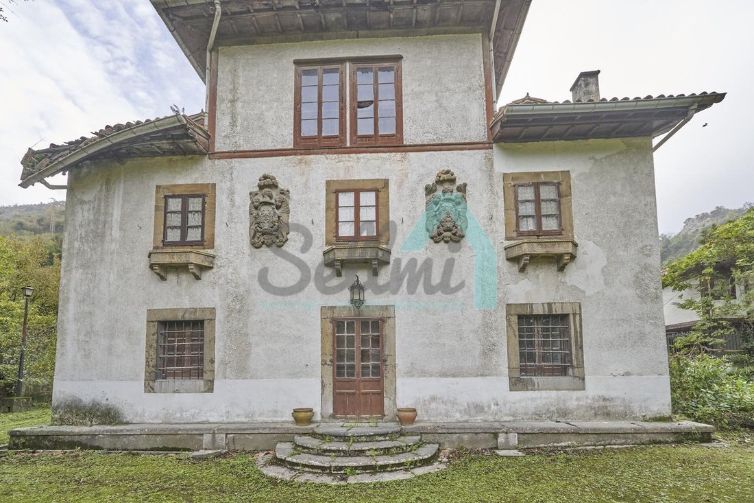 Villa in Oviedo, Asturias, Spain 2 - 12597146