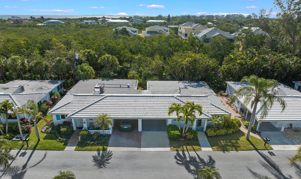 Spanish Main Yacht Club In Longboat Key, Florida, United States For