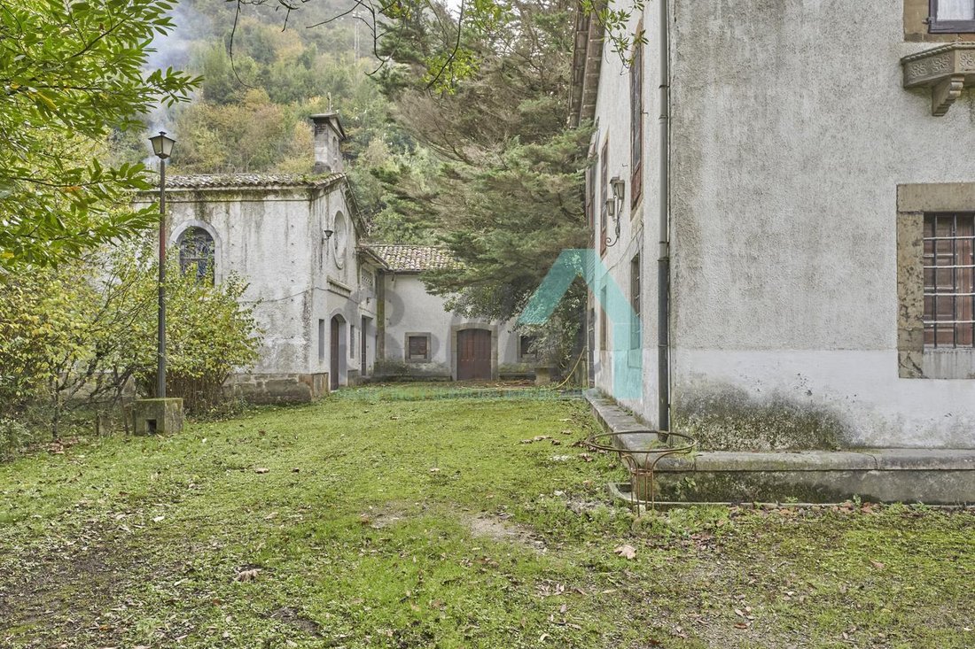 Villa in Oviedo, Asturias, Spain 5 - 12597146