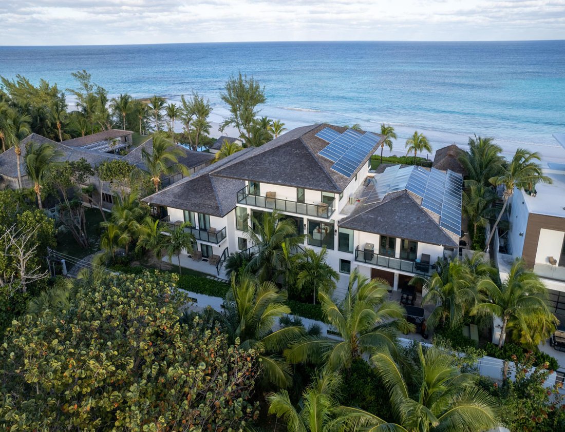 Harbour Island Beach Front Home In Dunmore Town, Harbour Island, The Bahamas For Sale (12493581)