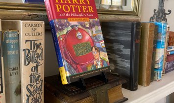 Harry Potter and the Philosopher's Stone | 1997, first edition, one of only 200 examples.