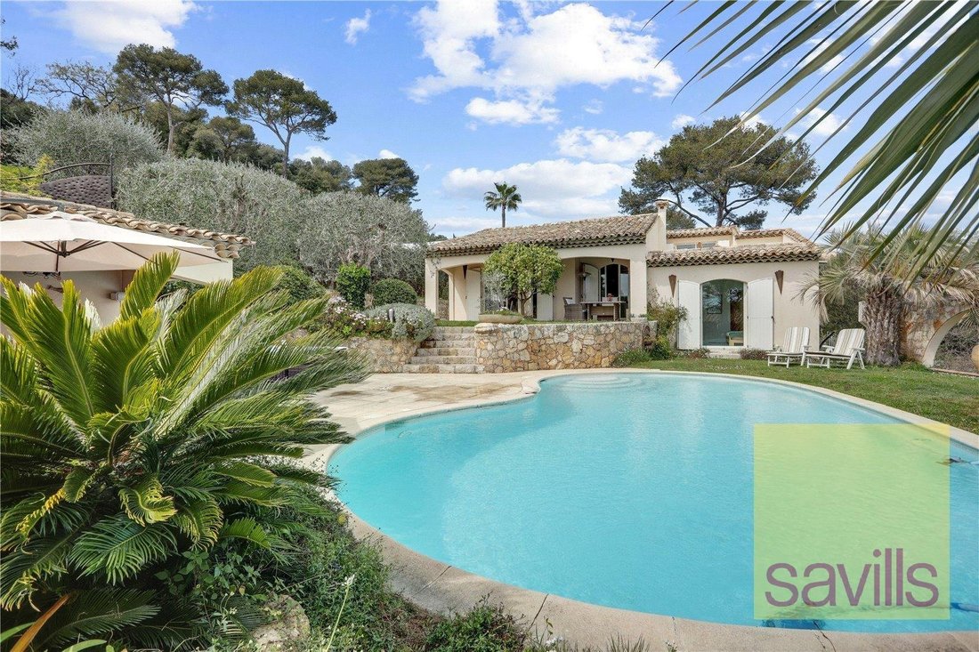 Charming Villa With Pool And Garage In Saint James, Normandy, France