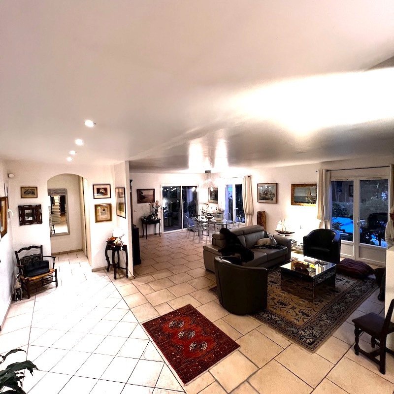 « Deux Villas en Provence » – A Twin Sanctuary of Sunlit Elegance in Grasse’s Golden Hills