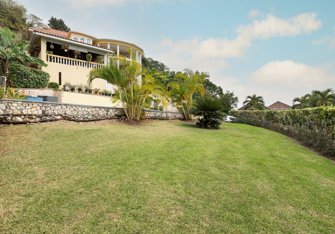 Old Stony Hill Road In Golden Spring, St. Andrew Parish, Jamaica For
