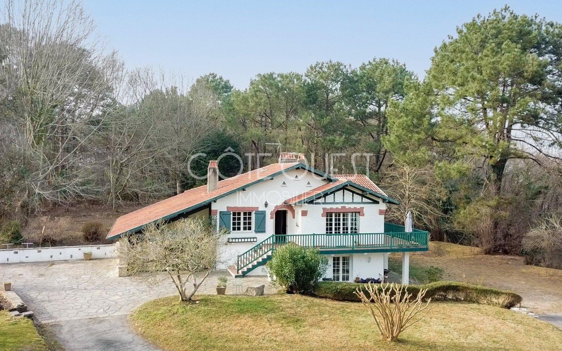 Bidart Rare Property On Land Of 1.5 In Bidart, Nouvelle Aquitaine