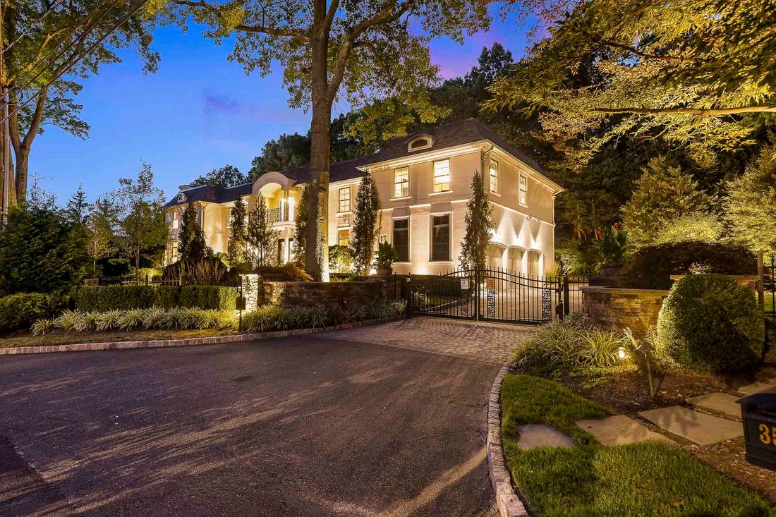 354 Hardenburgh Avenue, ,, Nj, 07627 In Demarest, New Jersey, United