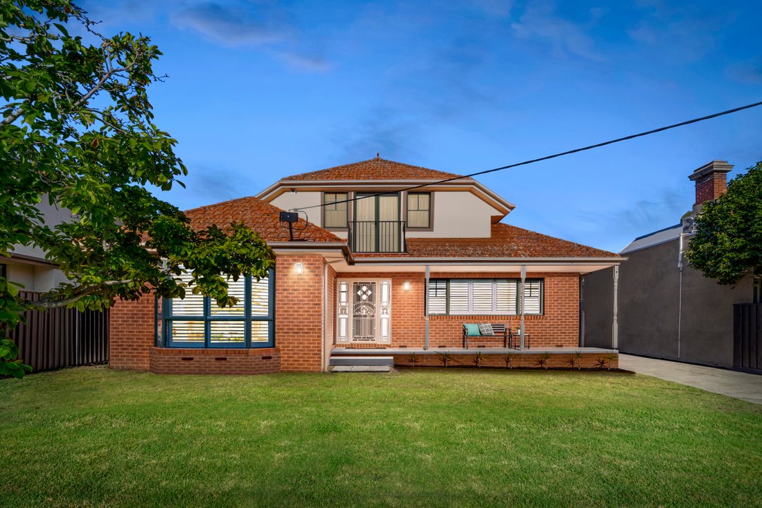 Beautifully Maintained Four Bedroom In Caulfield North, Victoria