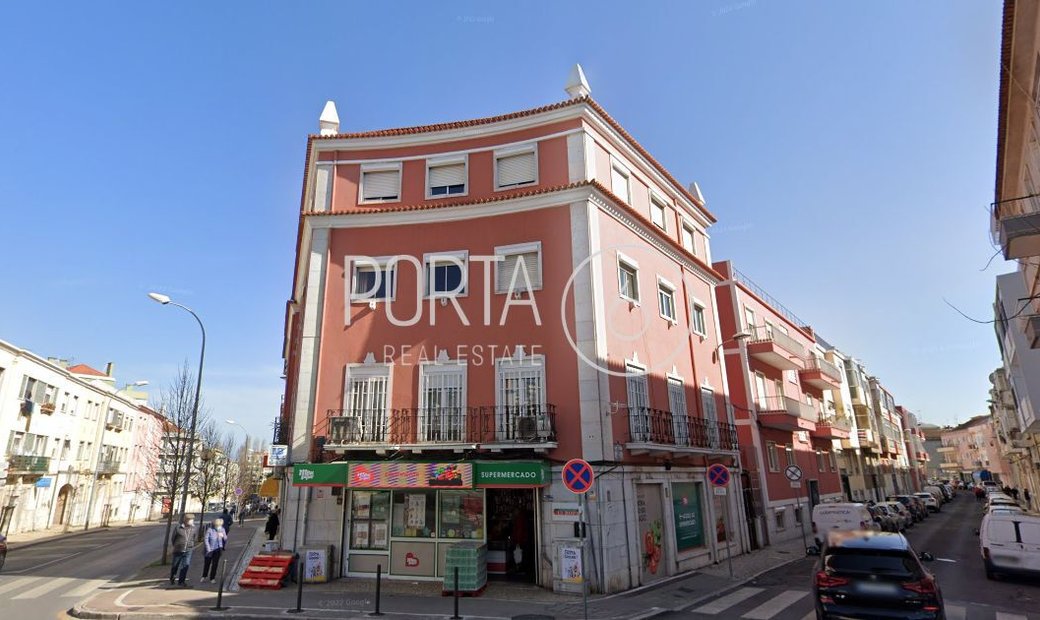 Prédio Para Venda Na Amadora In Amadora, Lisbon, Portugal For Sale