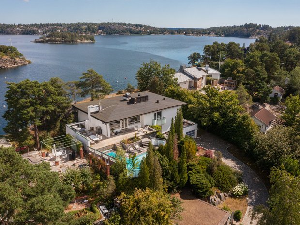 Luxury homes with cinema for sale in Saltsjöbaden, Stockholm County ...