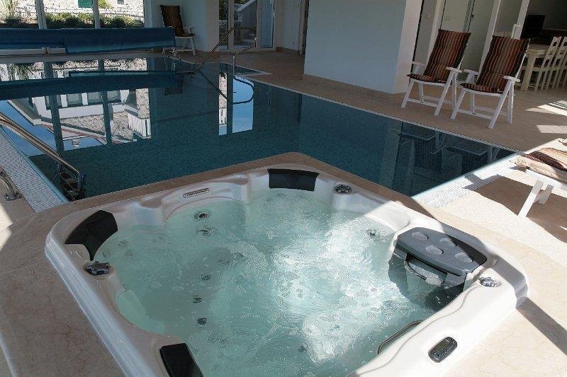 Villa in Gradska cetvrt Varos, Sibenik, Sibenik-Knin County 5 - 12605380