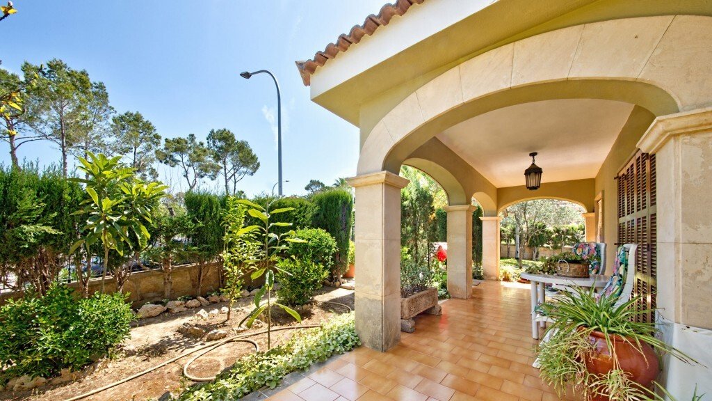 Semi Detached House With Garden For Dans Santa Ponsa, îles Baléares