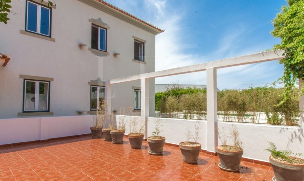 House 8 Bedrooms Sale Cascais In Estoril, Lisbon, Portugal For Sale