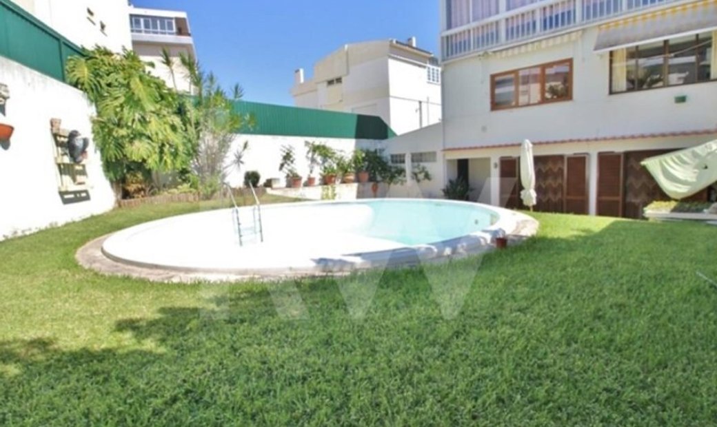 House 4 Bedrooms Sale Oeiras In Oeiras, Lisbon, Portugal For Sale (12605357)