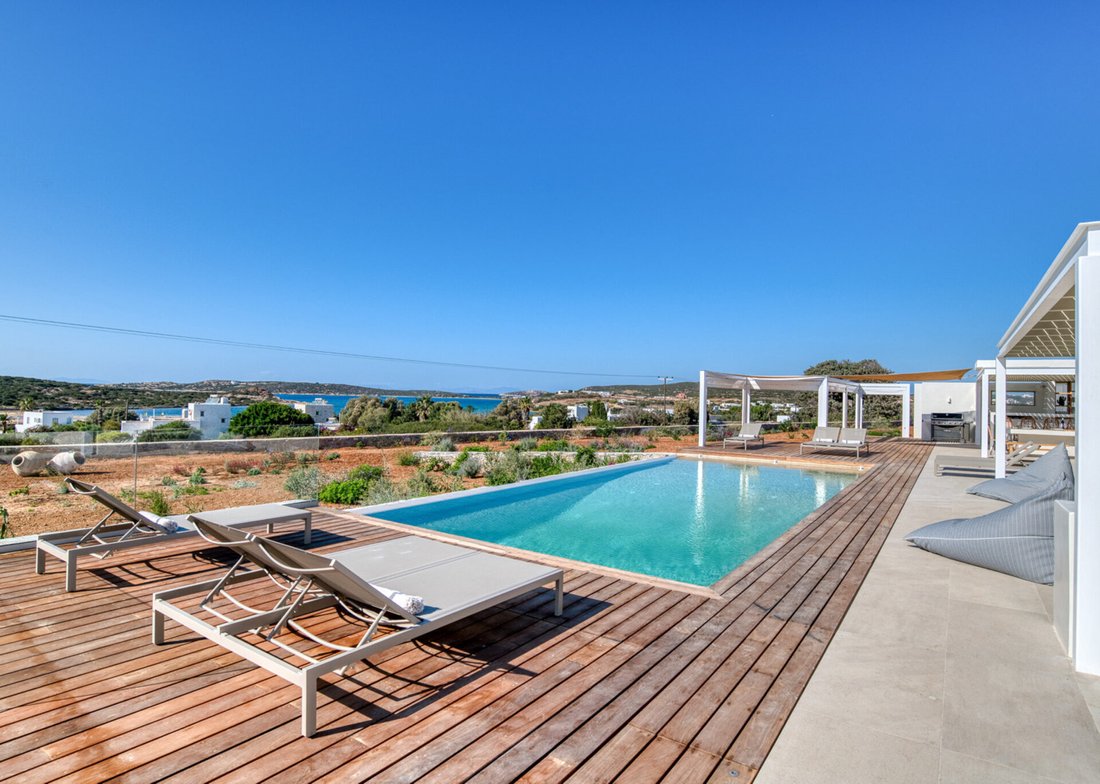 Villa in Paros, Aegean, Greece 1 - 12605513