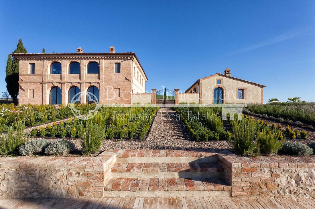 Villa en Siena, Toscana, Italia 2 - 12608849