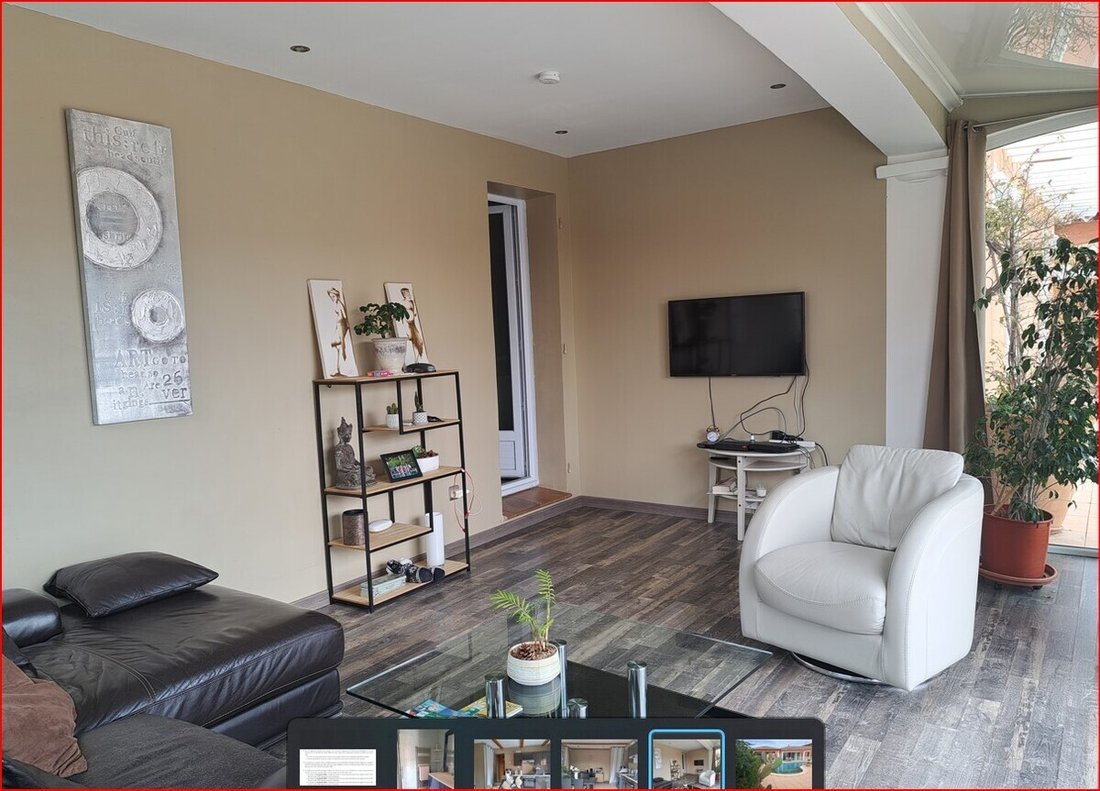 Villa in La Crau, Provence-Alpes-Côte d'Azur, France 3 - 12606497