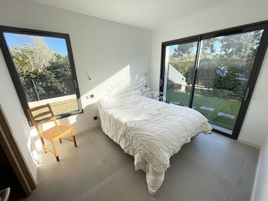 House in Sanary-sur-Mer, Provence-Alpes-Côte d'Azur, France 5 - 12612121