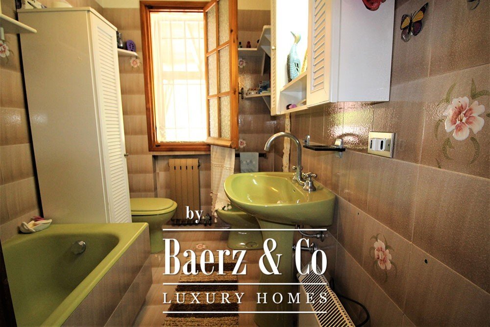 Villa in Camporosso, Liguria, Italy 2 - 12155436