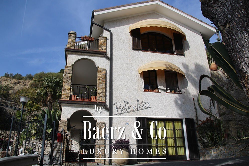 Villa in City Center, Ventimiglia, Liguria 4 - 12156434