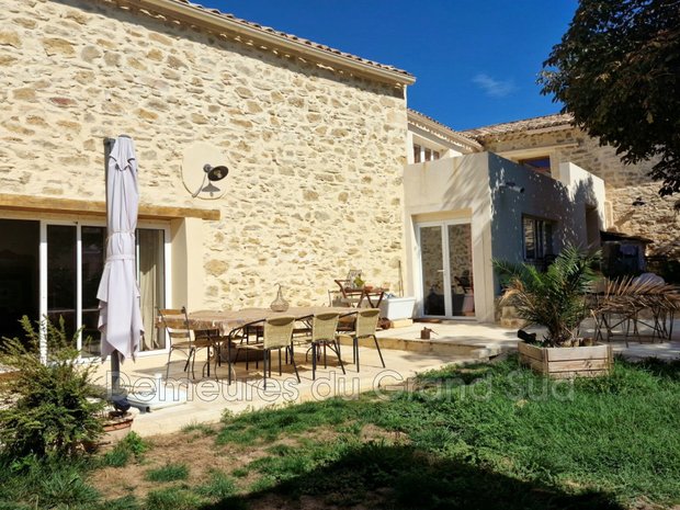 Luxury villas for sale in Sabran, Occitanie, France | JamesEdition