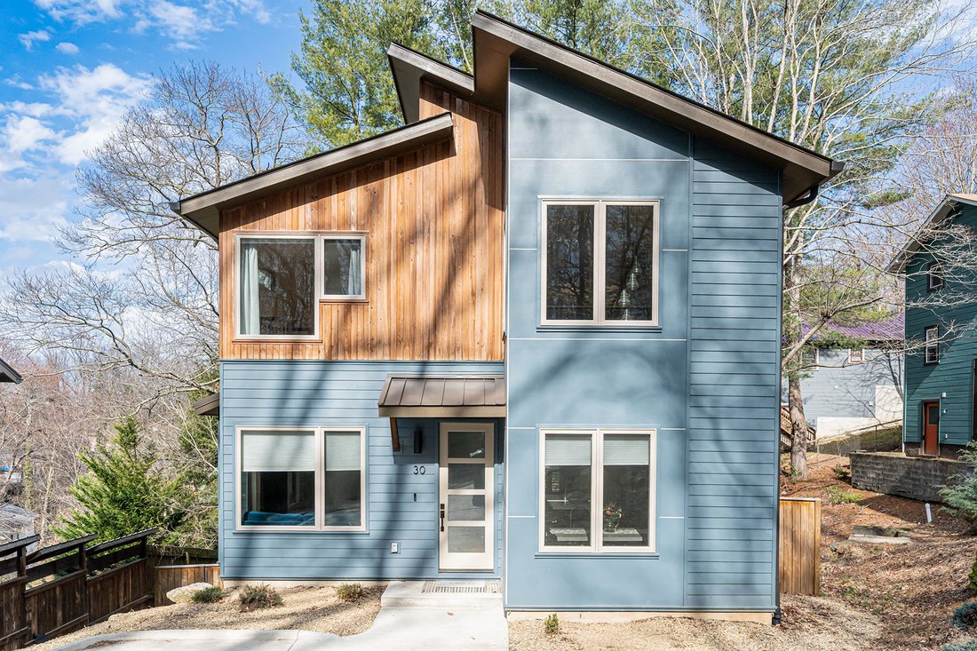 Asheville In Bent Creek, North Carolina, United States For Sale (12617103)