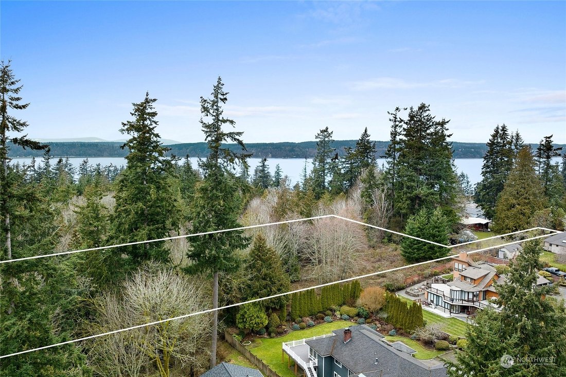 Rare Find In Mukilteo In Mukilteo, Washington, United States For Sale