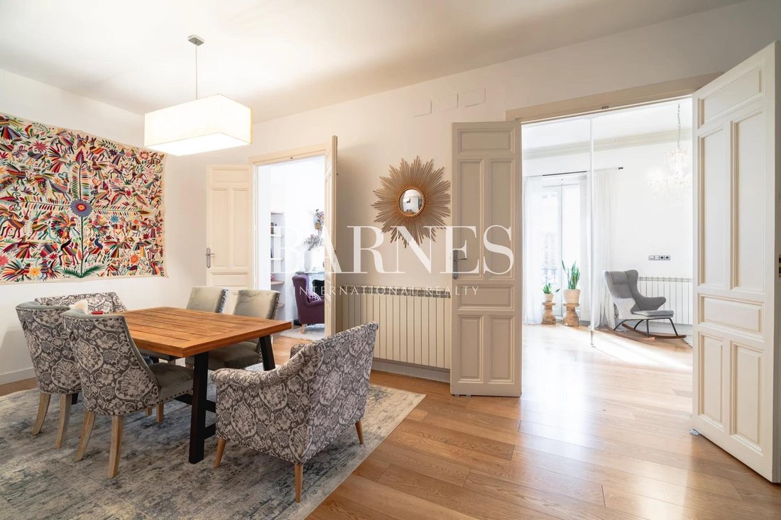 Justicia Almirante, Magnificent Flat In Madrid, Community Of Madrid