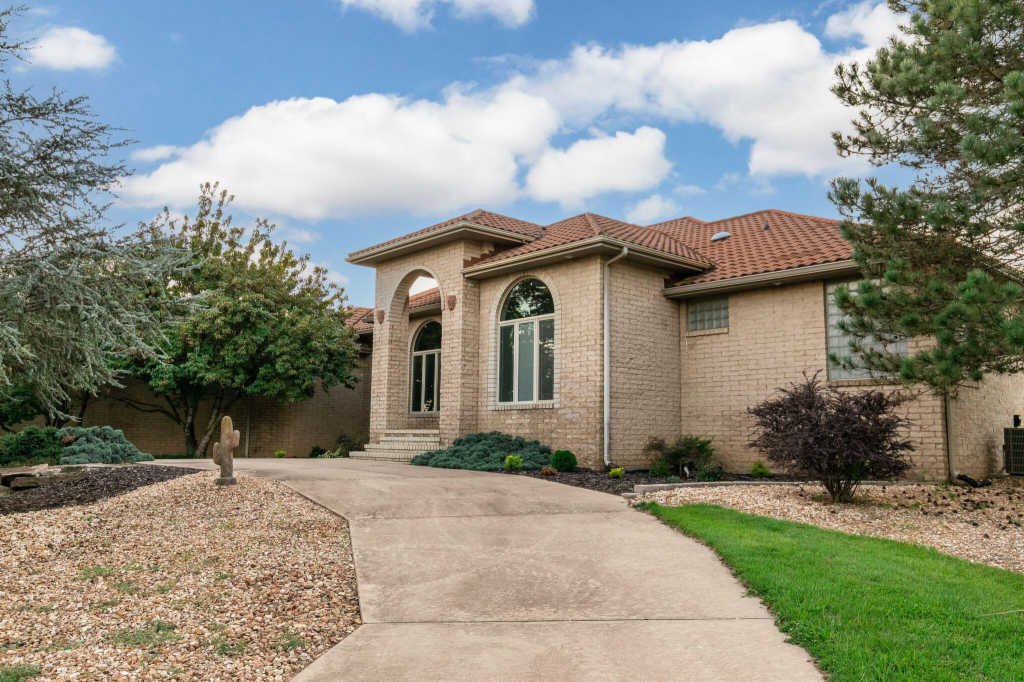 Single Family Detached Rogersville In Rogersville, Missouri, United