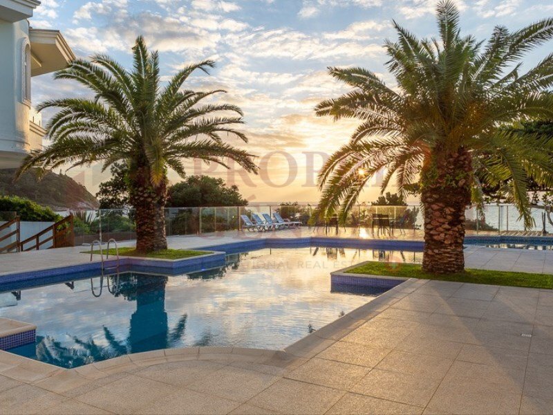 Mansion In Estaleirinho In Balneário Camboriú, State Of Santa Catarina
