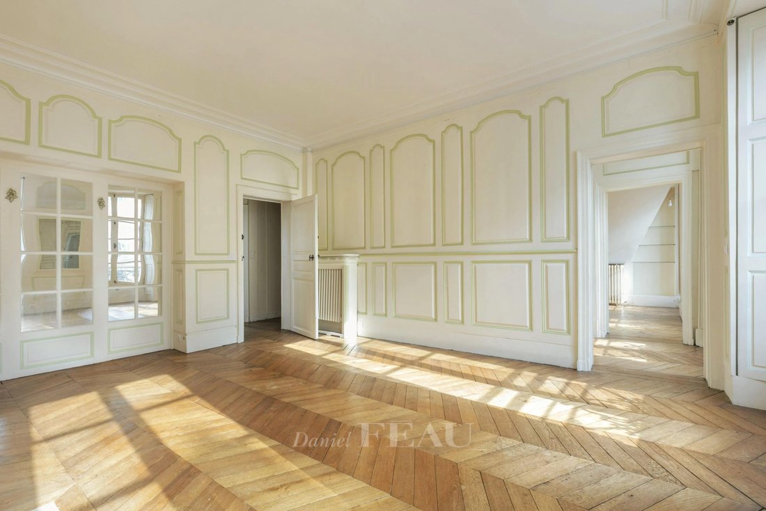 Versailles Notre Dame A 3 Bed Apartment In Versailles, île De France