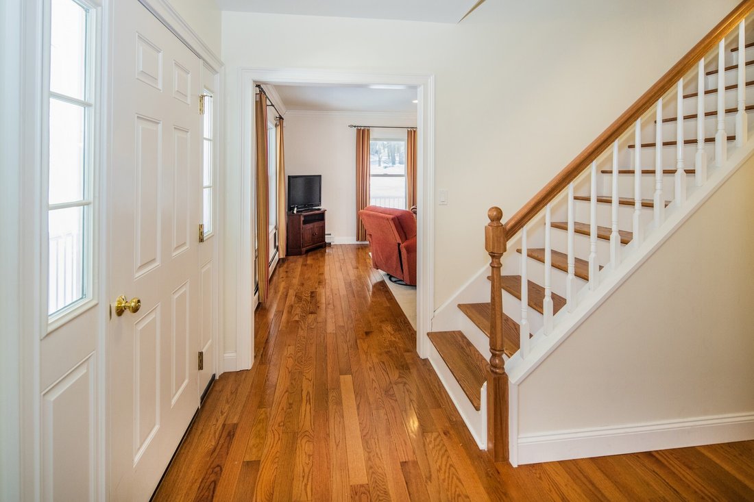 Custom Home On Dead End Street In Mendon, Vermont, United States For