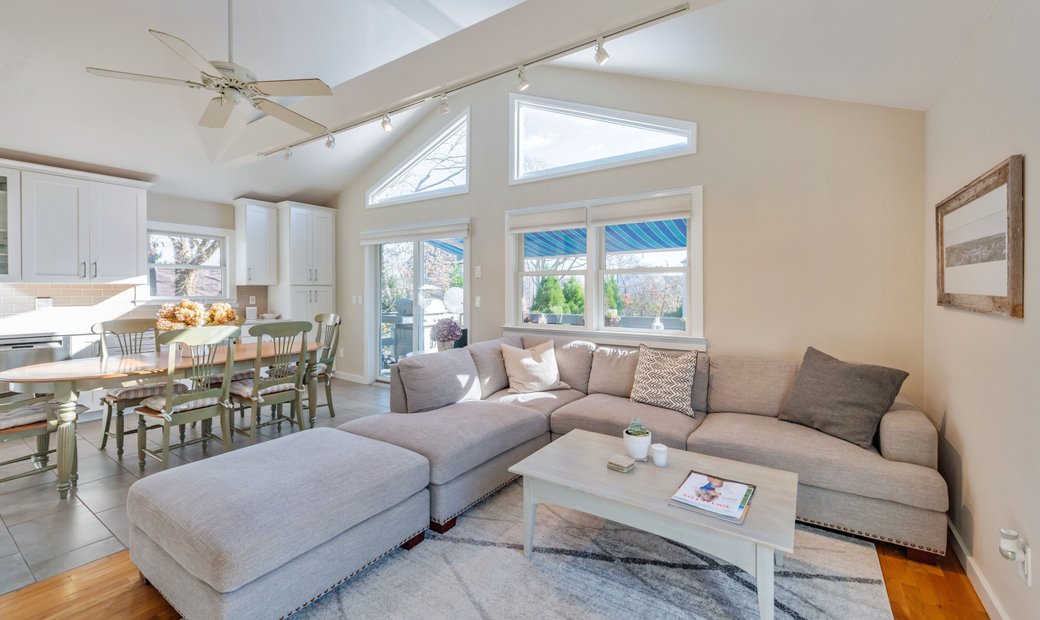 House Montauk In Montauk, New York, United States For Rent (12624416)