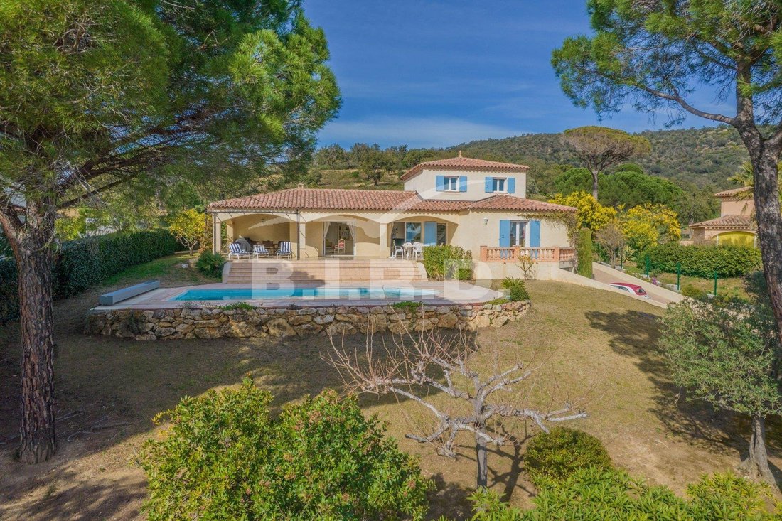 Charming Provencal Villa In Sainte Maxime, France For Sale (12625071)