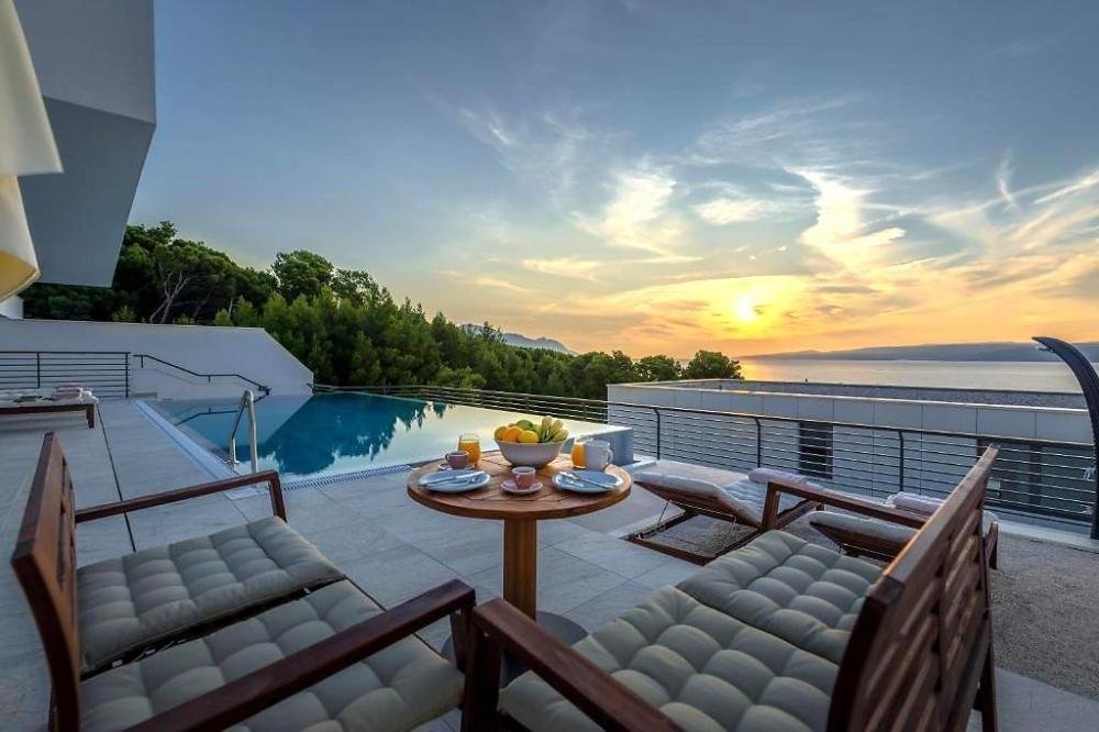Villa in Baska Voda, Split-Dalmatia County, Croatia 1 - 12200836
