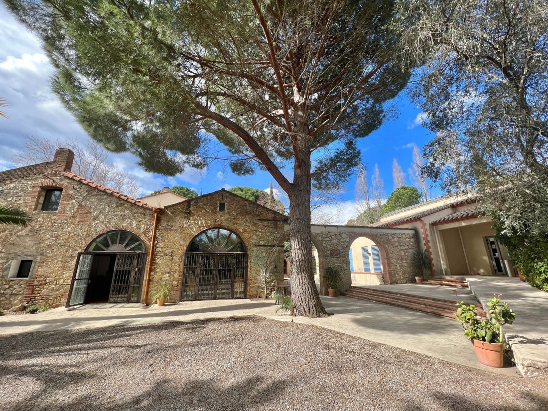 House In Perpignan, Occitanie, France For Sale (10140353)