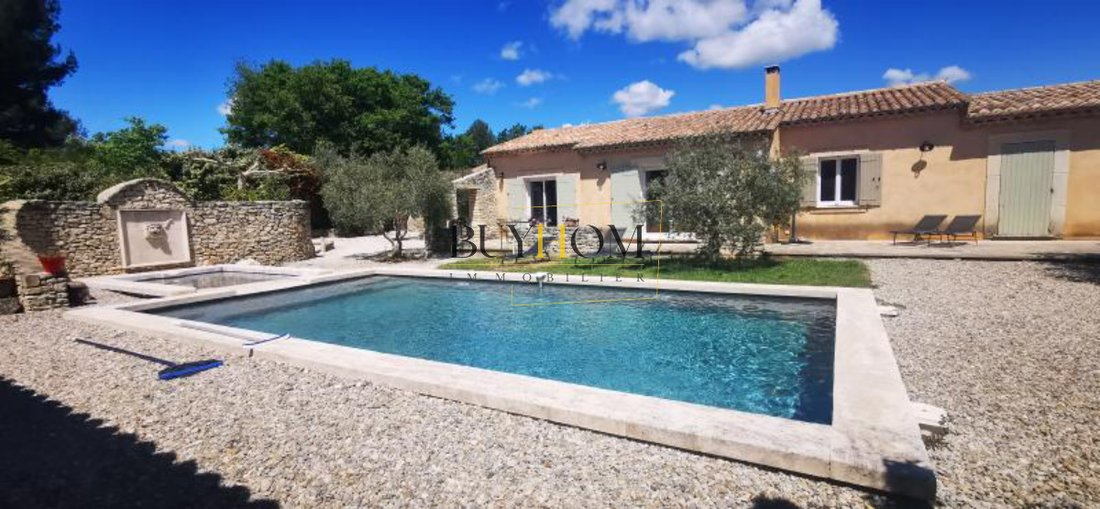 House in Lacoste, Provence-Alpes-Côte d'Azur, France 2 - 12624925
