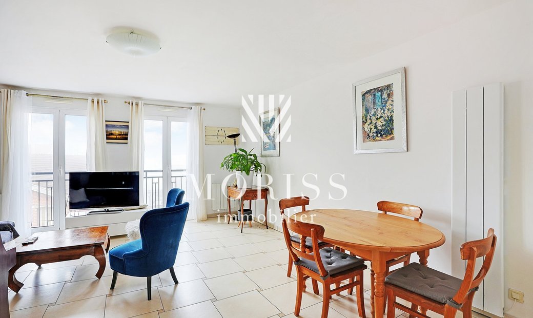 Maisons Alfort Apartment In Charenton Le Pont, île De France, France For Sale (12625213)
