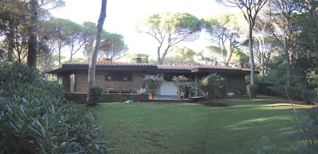 Villa in Castle of Castiglione, Castiglione della Pescaia, Tuscany 1 - 12626401