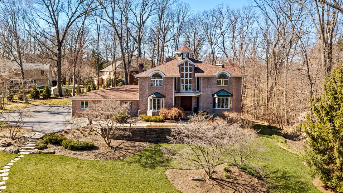 Valley Gate Custom Contemporary Home In Pikesville, Maryland, United