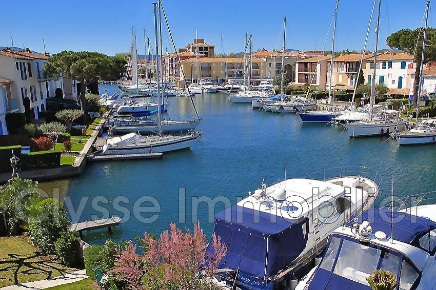 Villa in Port Grimaud, Grimaud, Provence-Alpes-Côte d'Azur 1 - 12626909