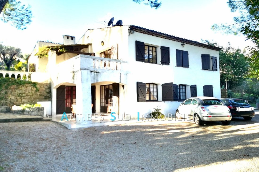 Villa in Centre, Vallauris, France 3 - 12626995