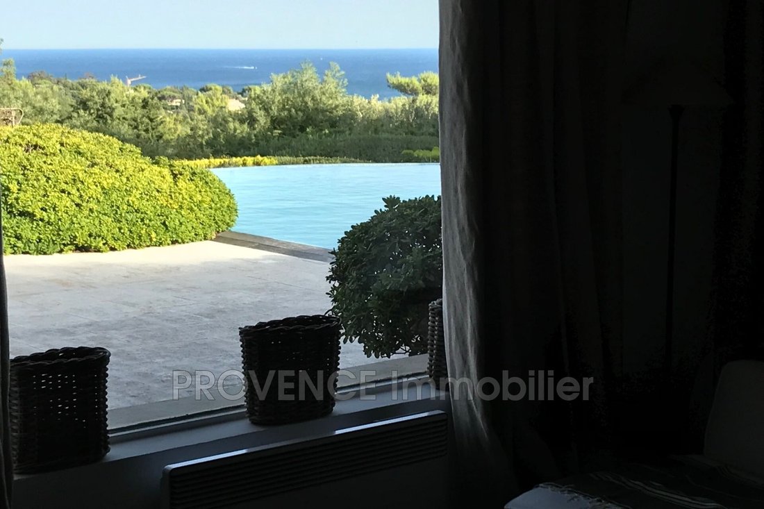 Villa à Grimaud, Provence-Alpes-Côte d'Azur, France 2 - 12626725