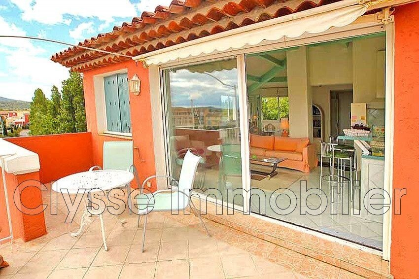 Appartamento a Grimaud, Provenza-Alpi-Costa Azzurra, Francia 4 - 12626971