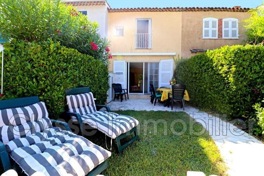 Villa in Grimaud, Provence-Alpes-Côte d'Azur, France 2 - 12627098