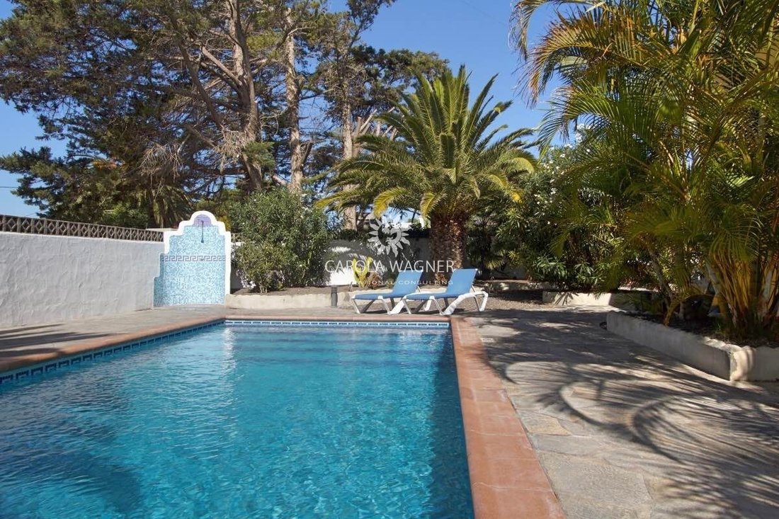 Vente Propriété 17 Pièce(s) In Los Llanos, Canary Islands, Spain For