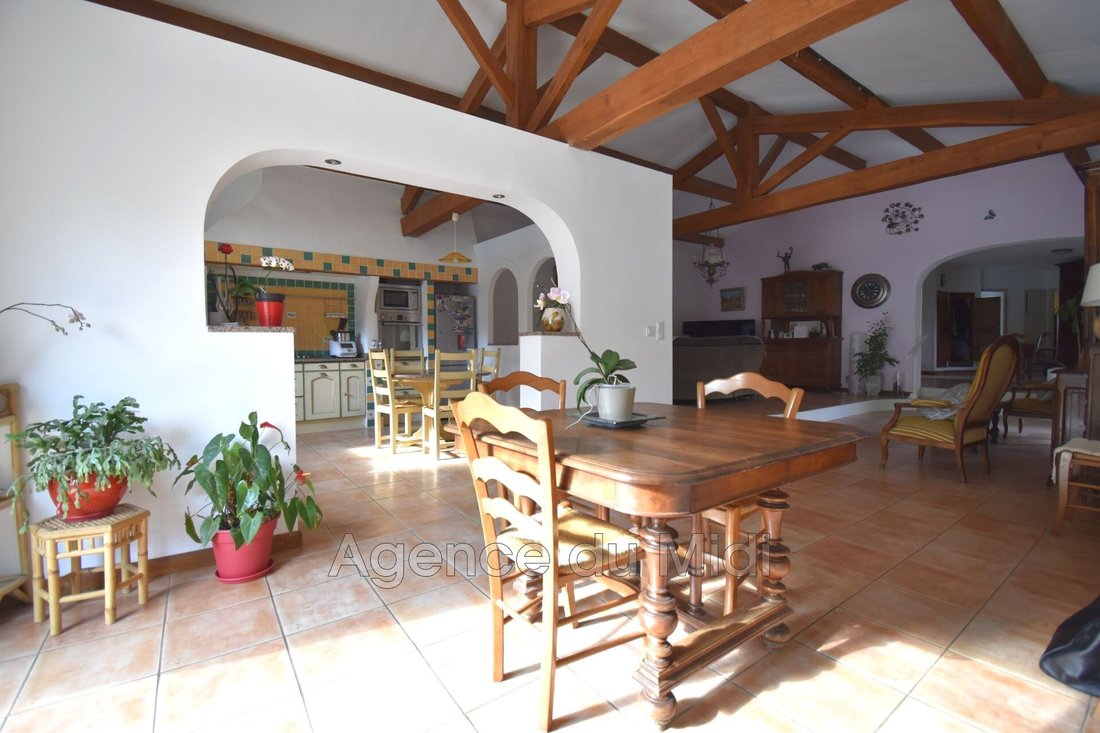 Vente Villa 5 Pièce(s) In Leucate, Occitanie, France For Sale (12626948)